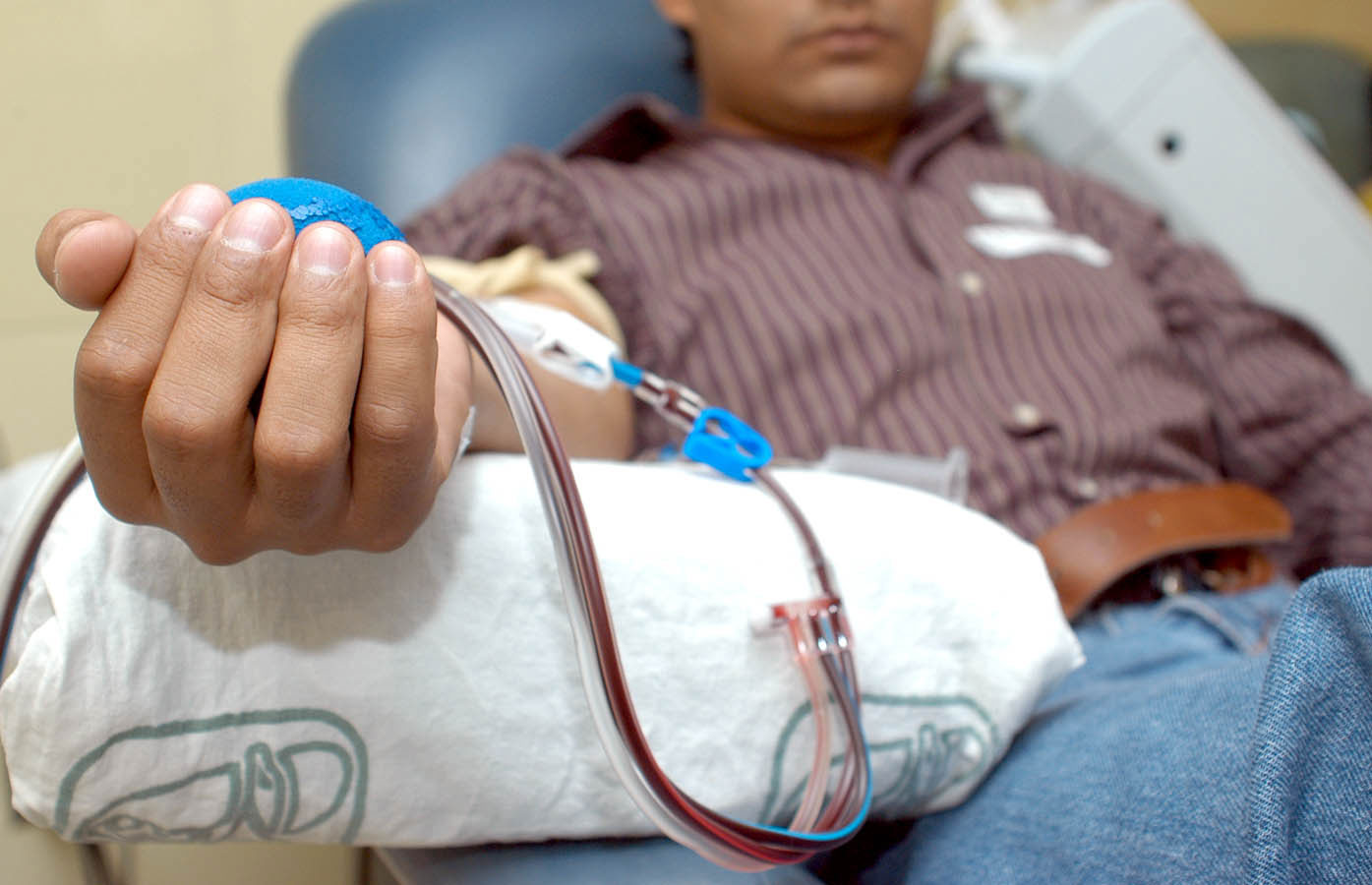 Una de cada tres donaciones de sangre proviene de donantes voluntarios