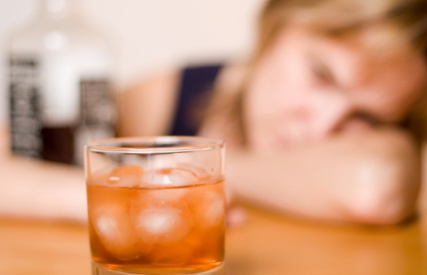 El consumo nocivo de alcohol causa más muertes que el SIDA