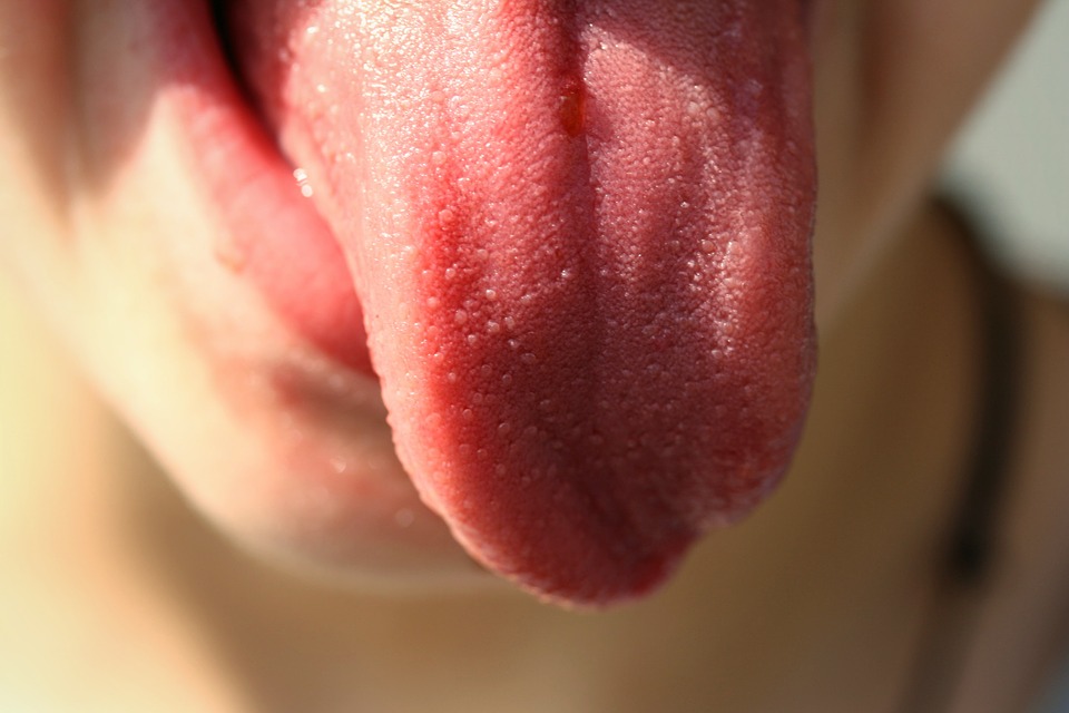 Nueva edición de la campaña ‘Sacale la lengua al cáncer’