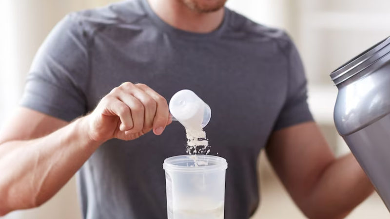 El consumo excesivo de proteínas puede reducir la testosterona masculina hasta un 30%