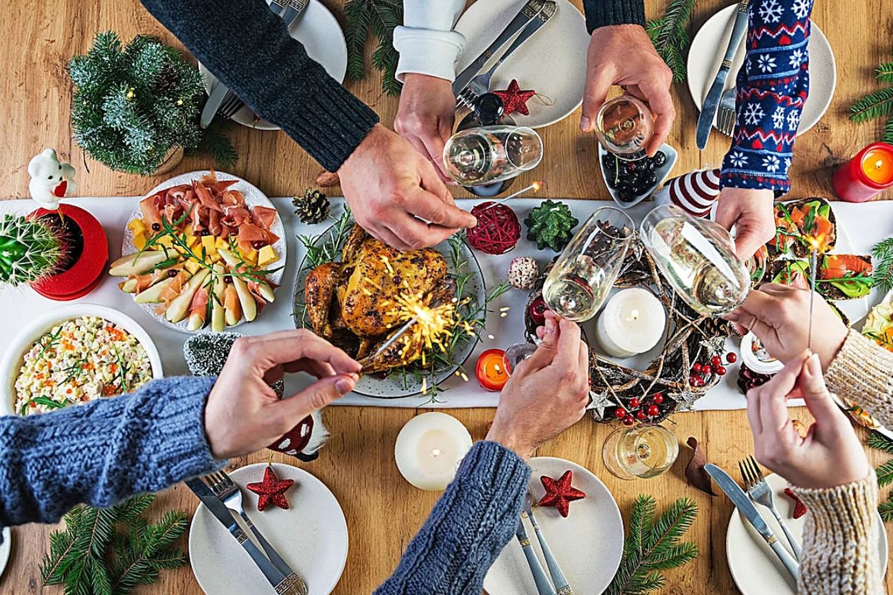 Cómo evitar un atracón en la cena navideña (sin dejar de disfrutar)