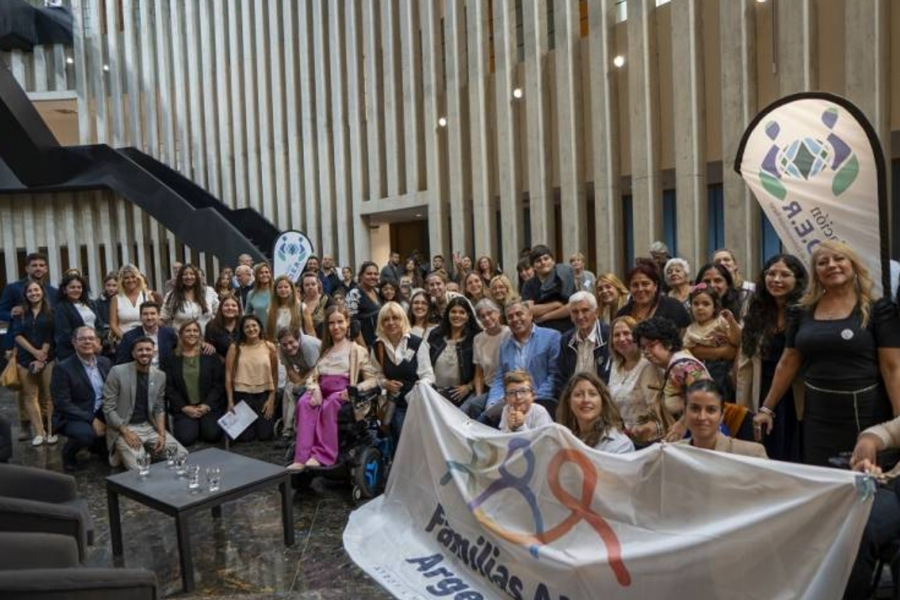 Arte y conciencia: Córdoba visibiliza las enfermedades poco frecuentes