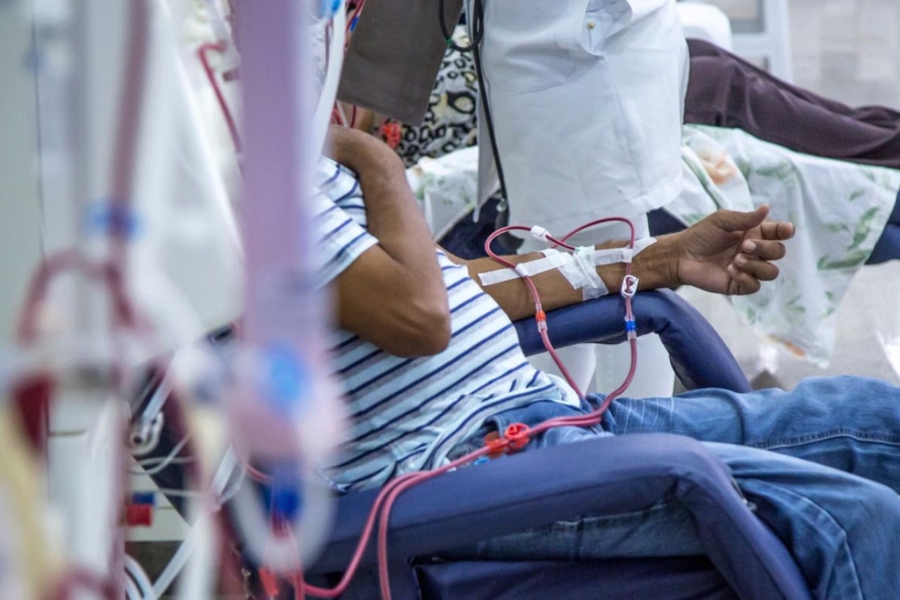 Diálisis más prolongada: un estudio la vincula con mayor supervivencia y menos internaciones