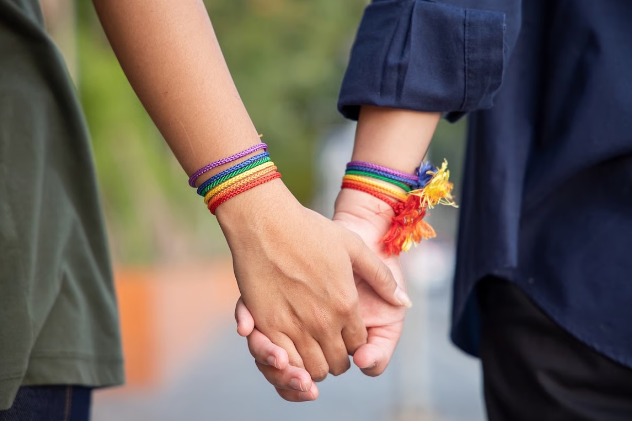 Las personas LGBTQ+ acceden menos a estudios preventivos para algunos cánceres